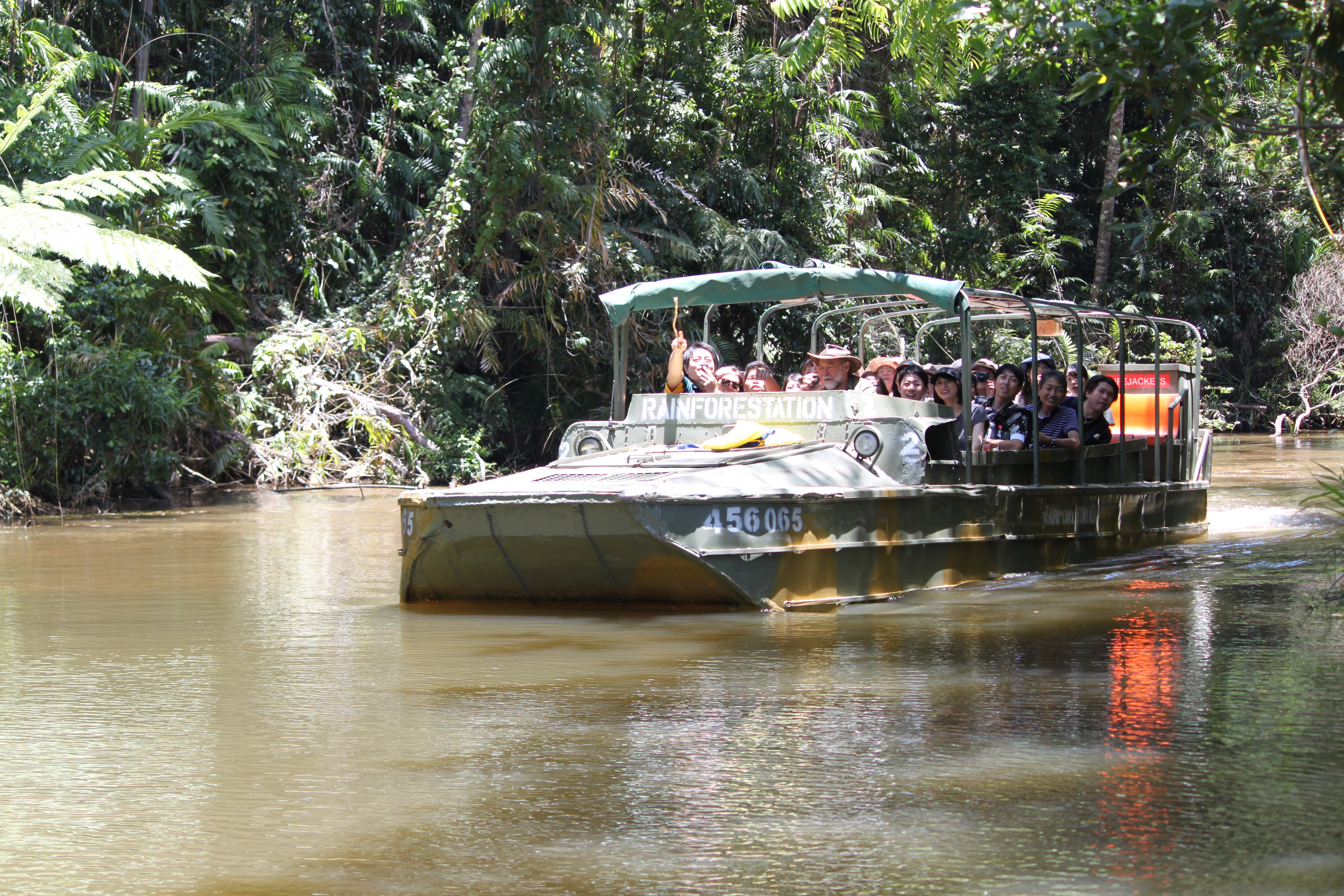 61547737-D37B-49CF-9C0A-015B517D88DE