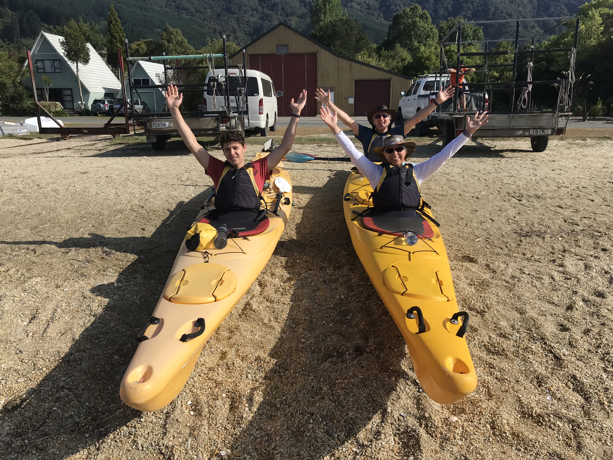 13B19597-1DD3-44F0-B08A-4B75CEBBD6CB