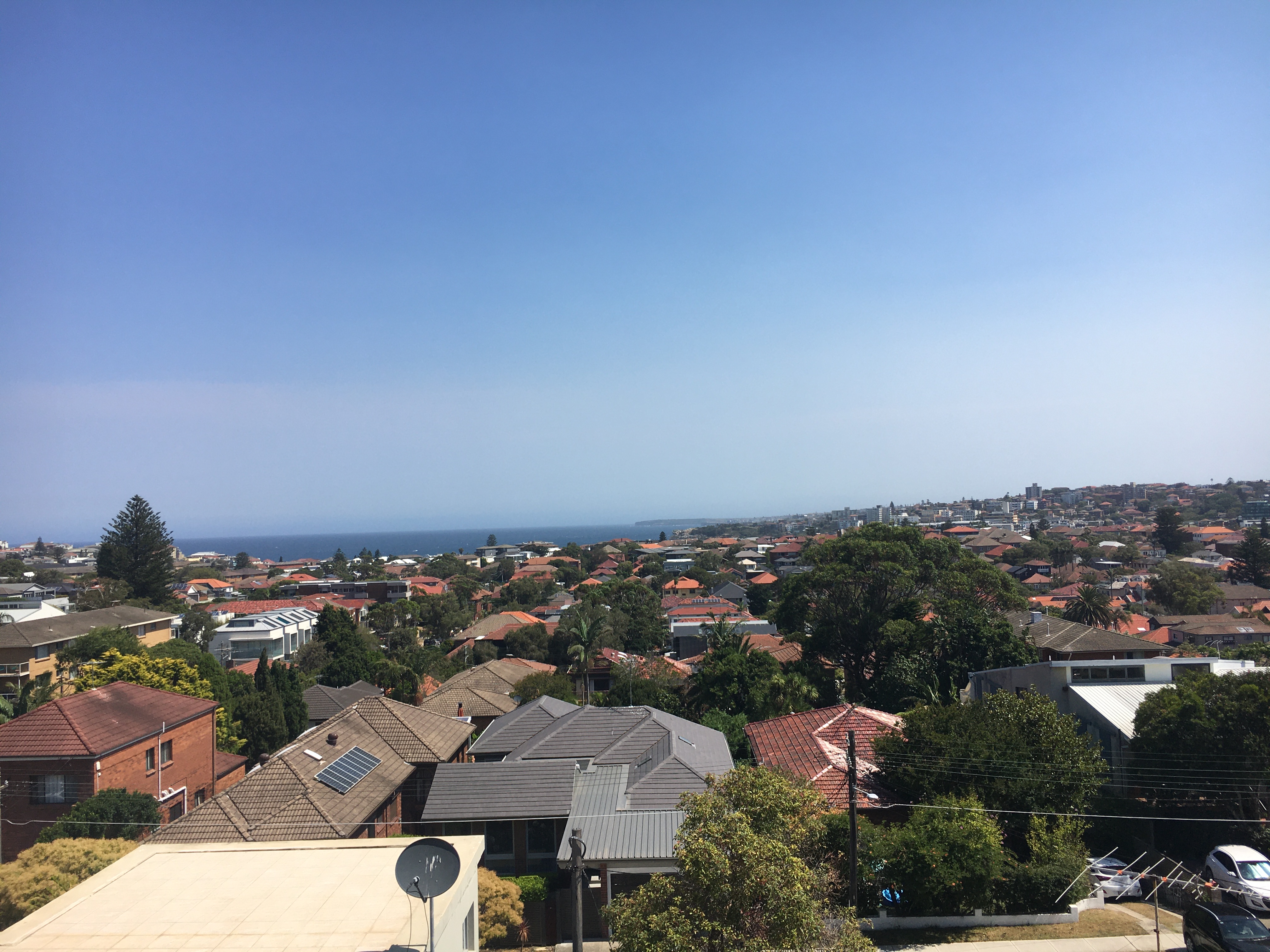 2081FA12-95A3-4978-9048-329AB9B3332A