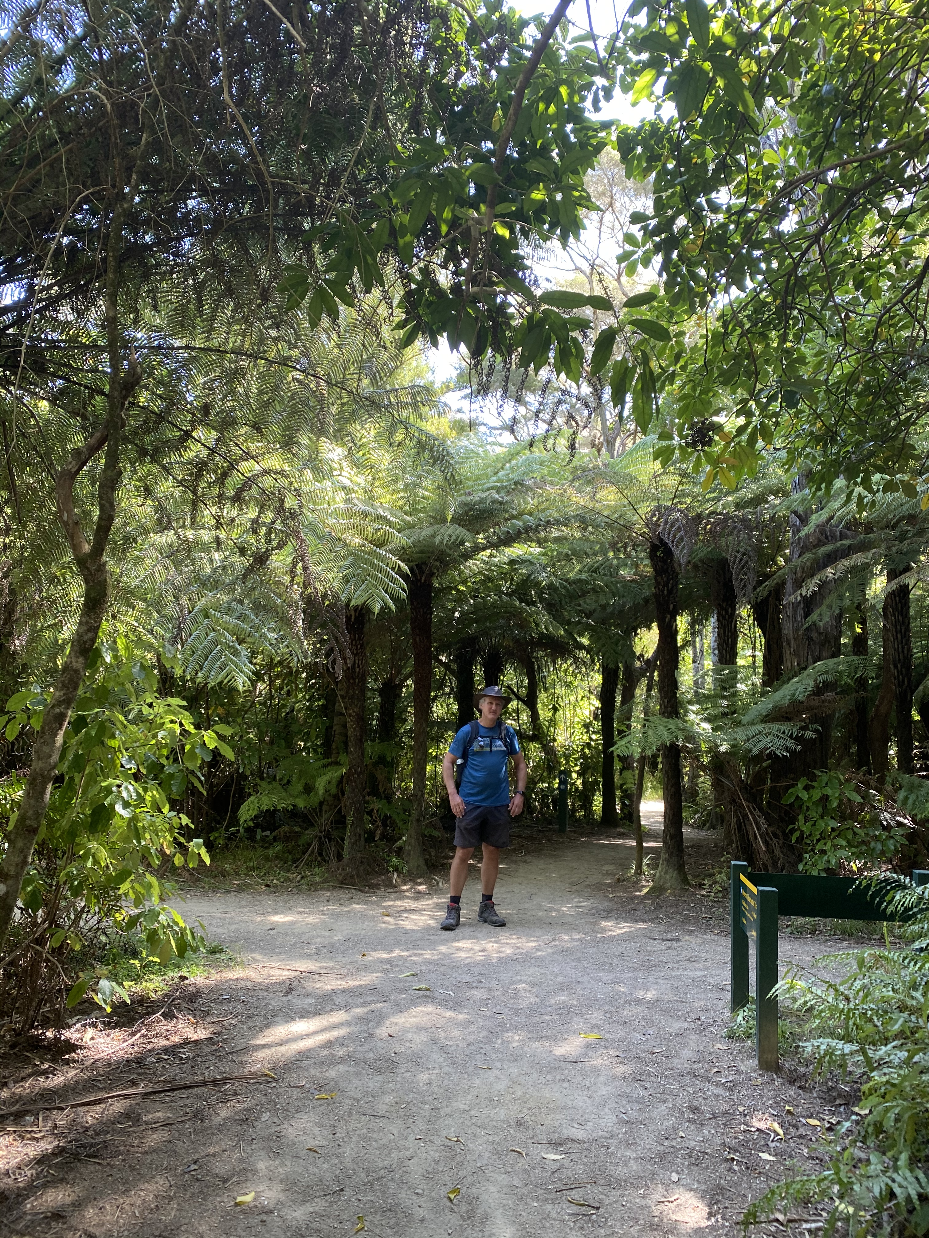 46BDC32A-5AB6-4CCC-A96D-7BEF11EB797F