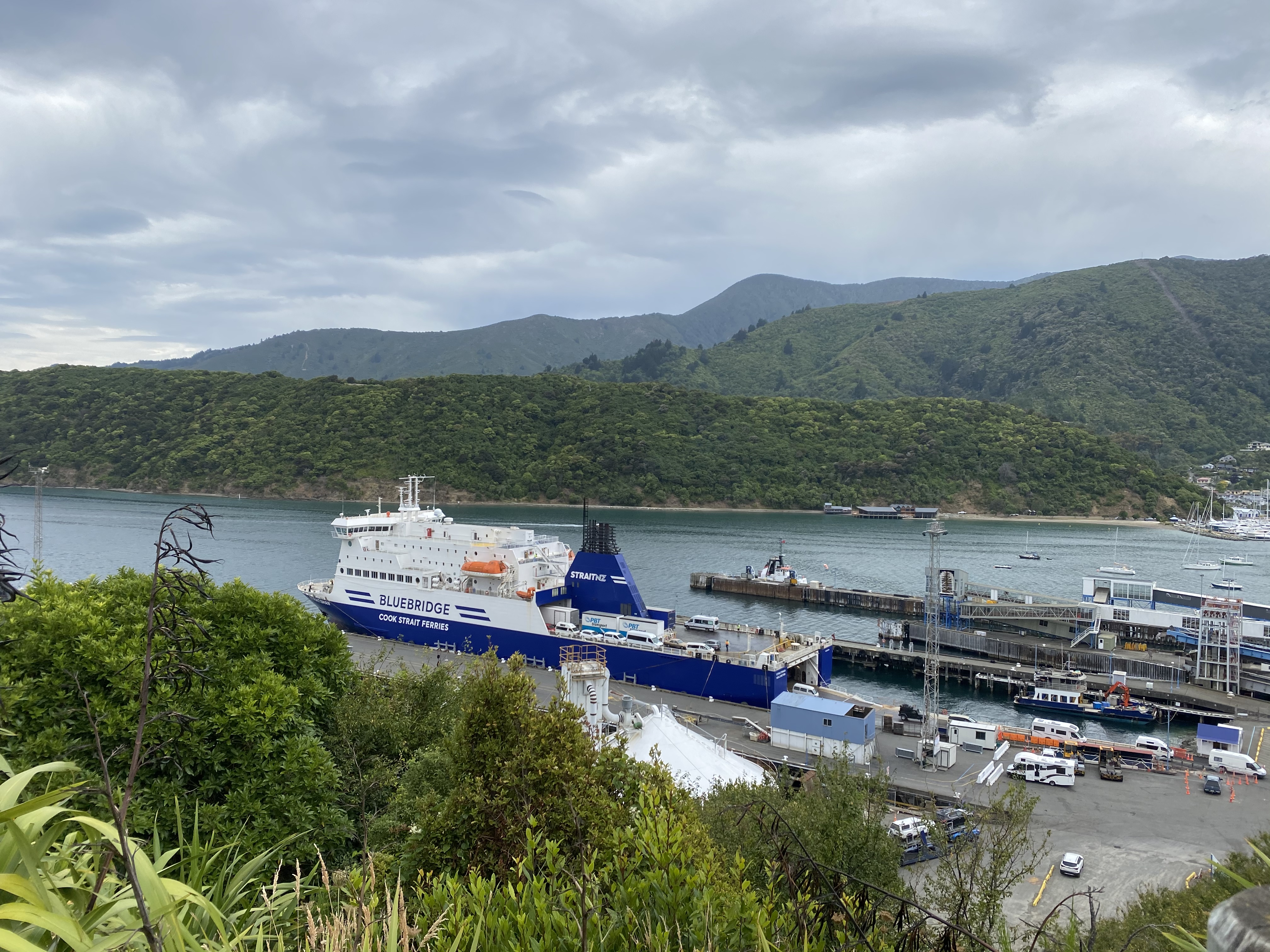 4A45204E-8BC5-40FD-85F2-66DCB7AF0F97