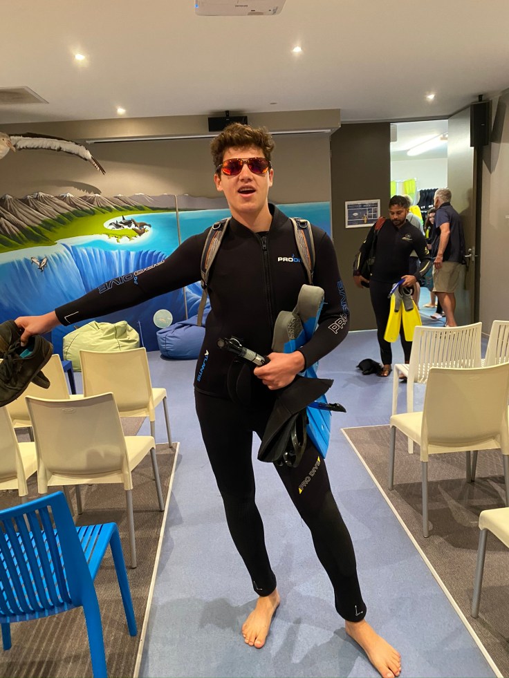 601D73D5-1582-4E16-AC4F-99A22D55991C