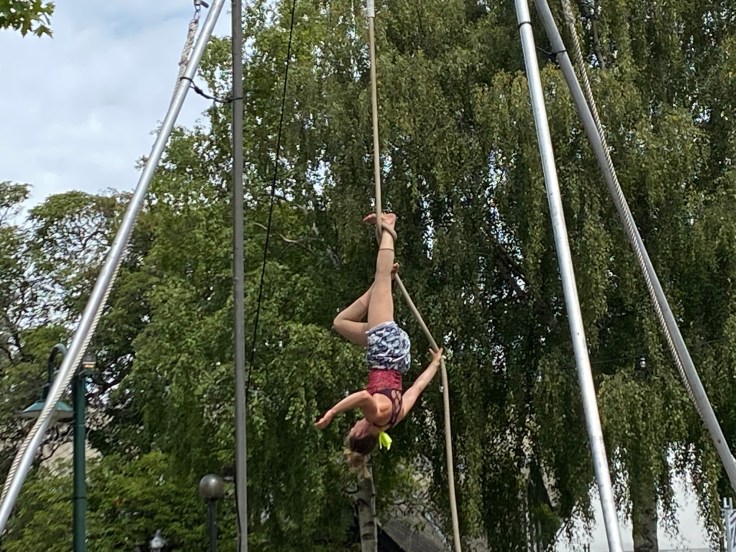 B0DA090B-76C0-4BC3-AE87-A12A759C9611