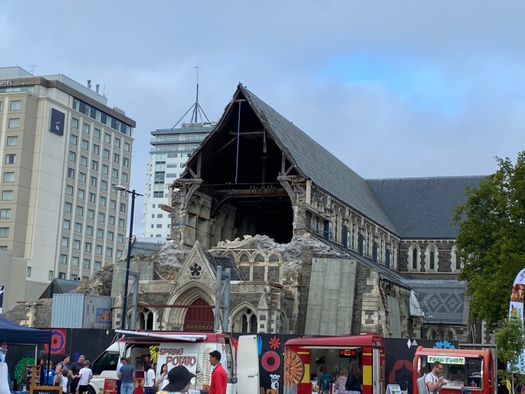 C31DEF83-1F3E-4256-B205-6F425CE7F6A8