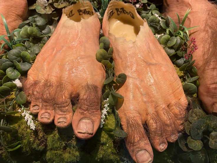 CCEE11C9-6D6E-4772-BAA4-E7418727A5A6