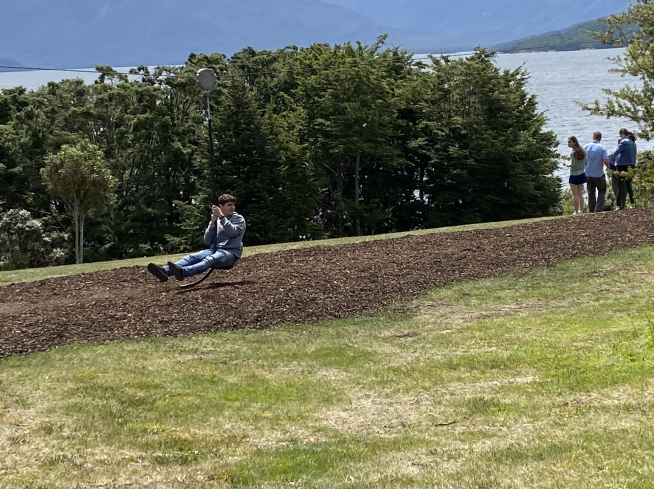 E666E18D-AA8C-4AA3-86C4-A68DB490D4CF