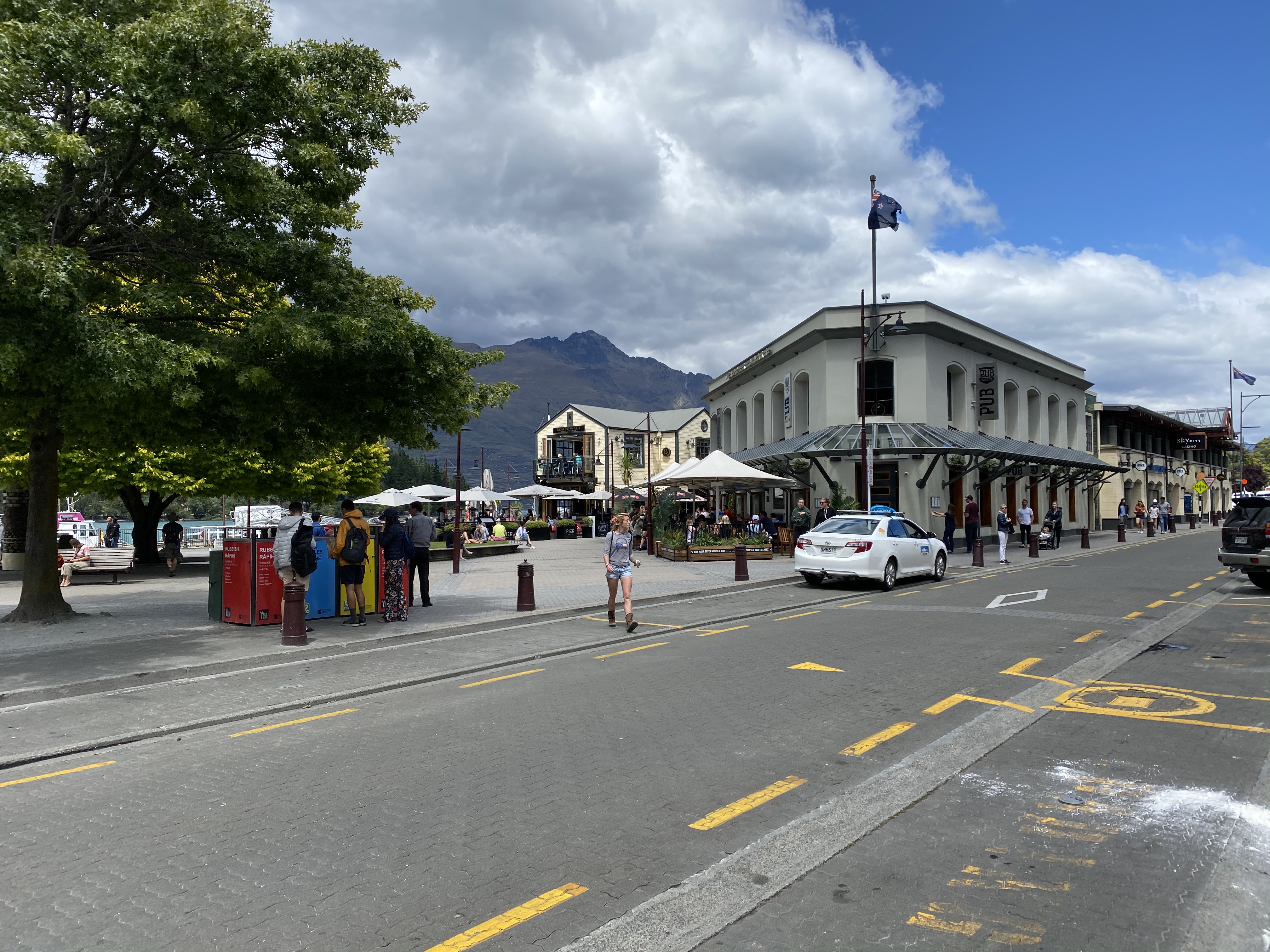 F740279D-C2F8-4582-B1A4-1297D6420BAC