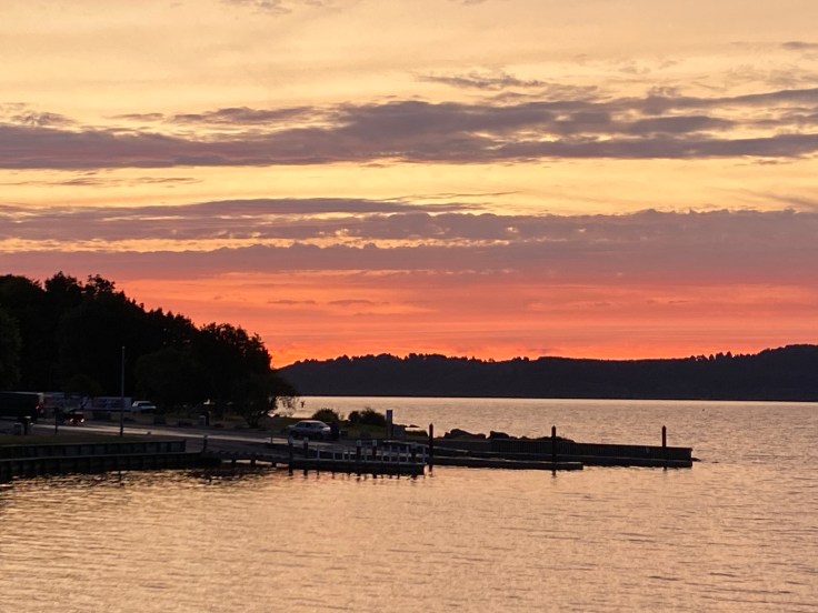 7A086386-DB44-4C0A-B90E-407D66710774